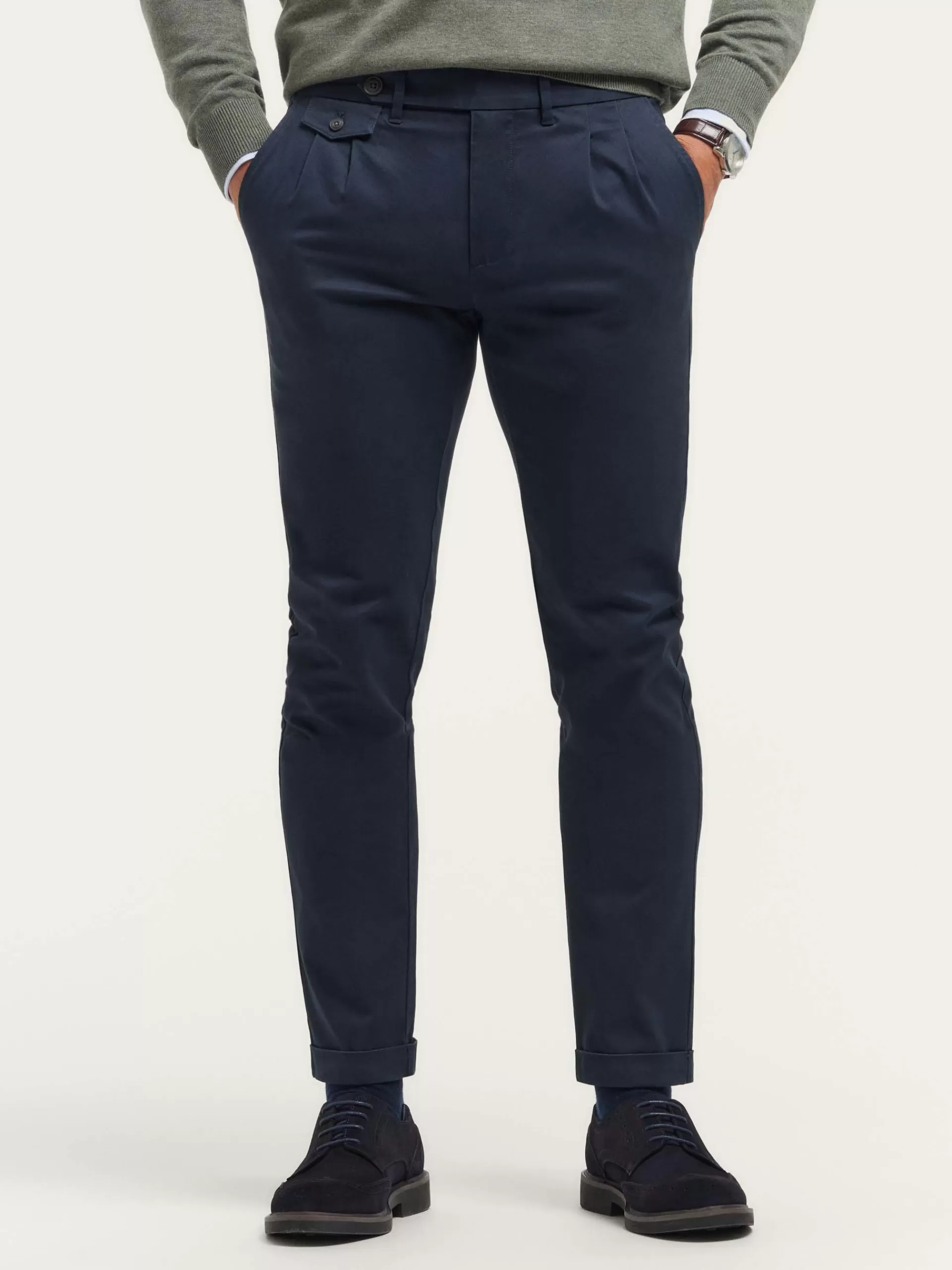 Cheap Alvaro Moreno PANTALON CARROT Azul Marino