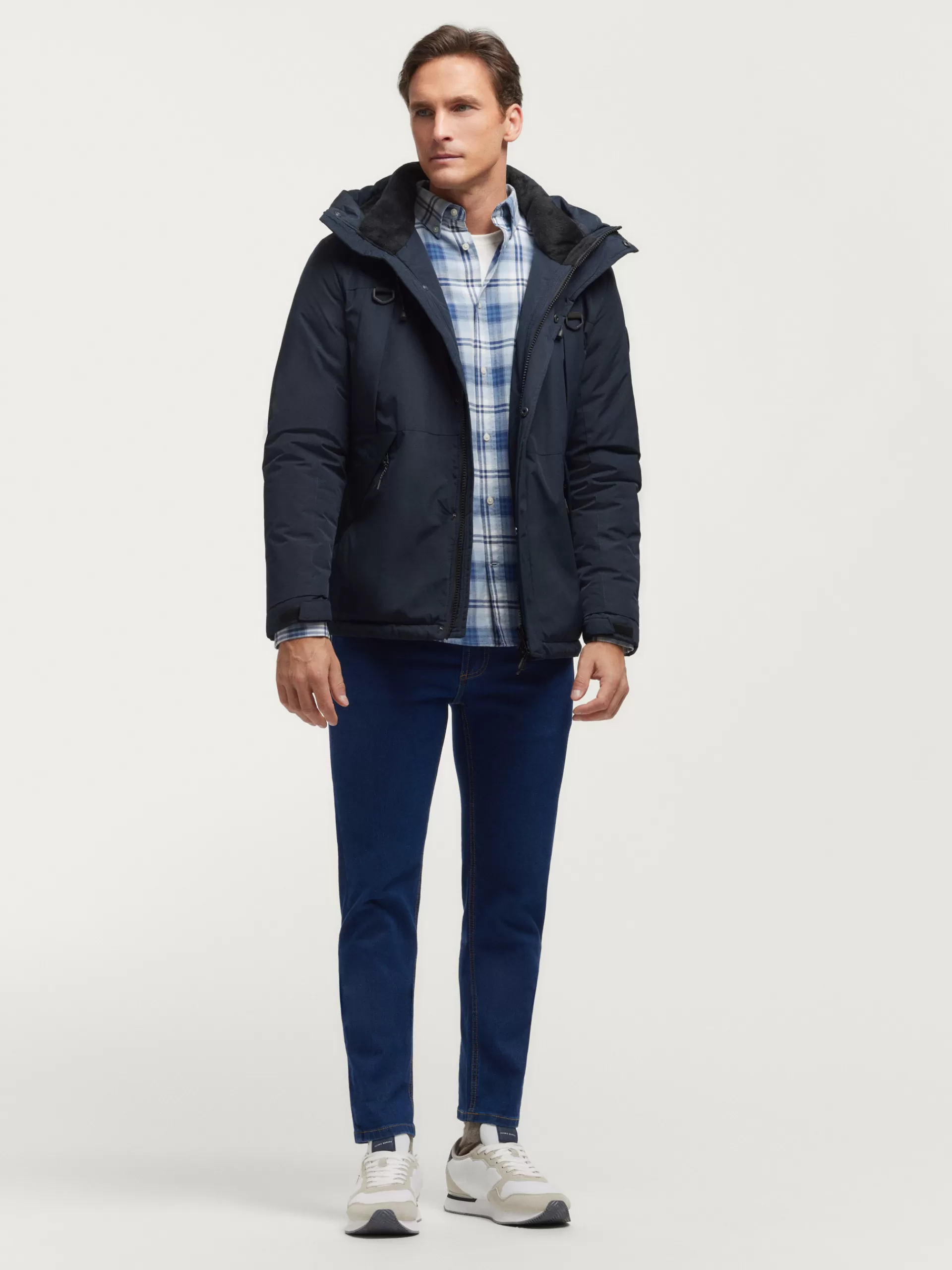 Shop Alvaro Moreno PARKA TREKKING Azul Marino