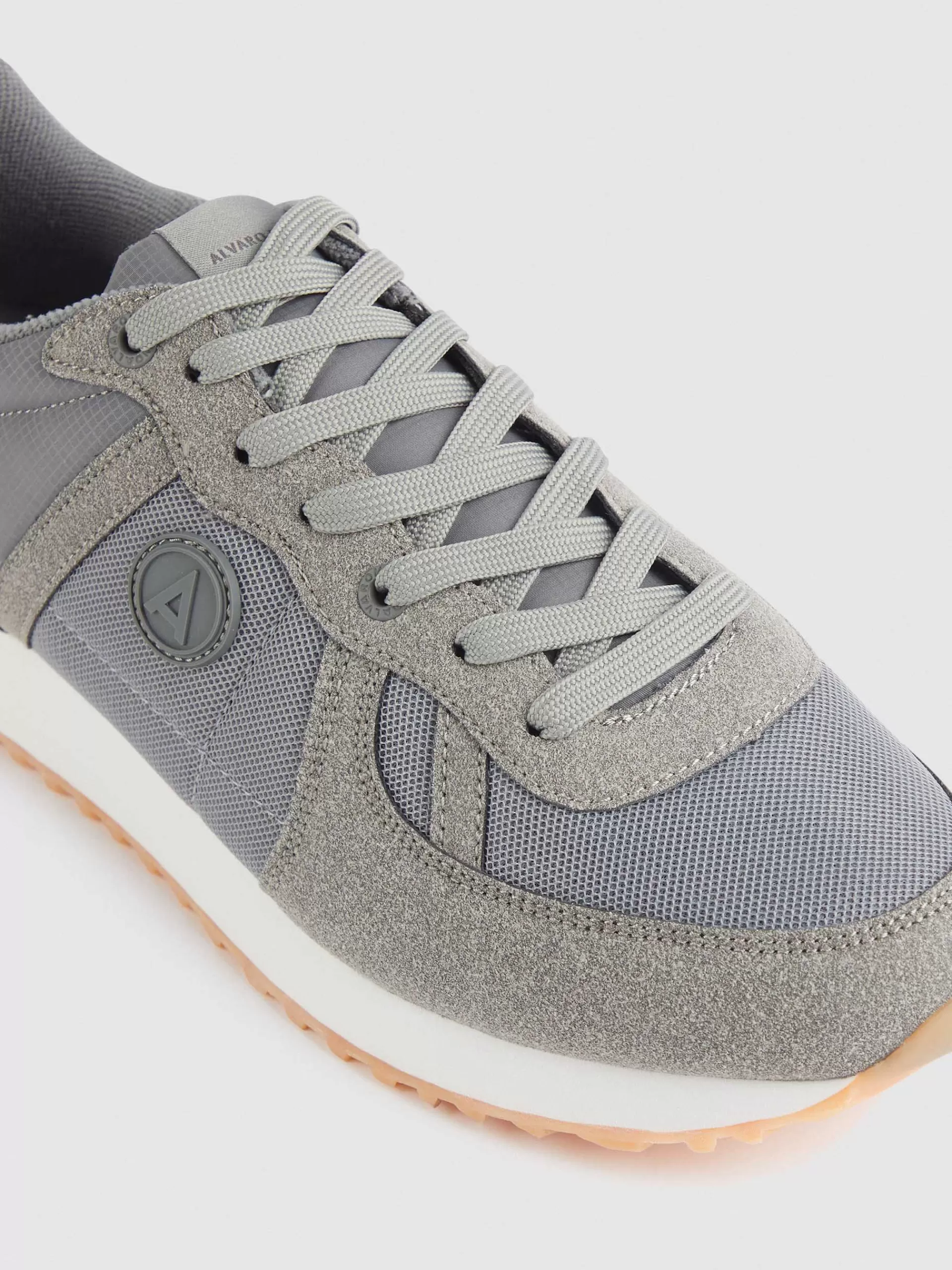 Shop Alvaro Moreno SNEAKERS JOPLIN Gris